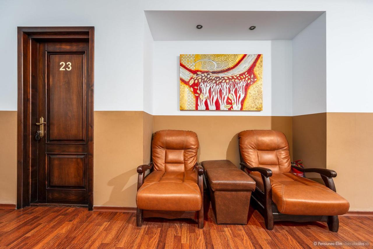 Elim Residence Manastirea Humorului Luaran gambar